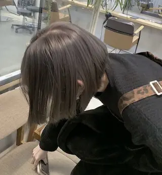 ミディアム カラー 中川 楓馬のヘアスタイル