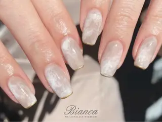 ネイル Bianca 石井🎀のネイルデザイン