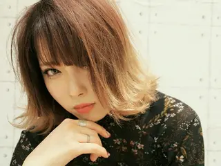 ショート カラー パーマ 秋山 幸太のヘアスタイル