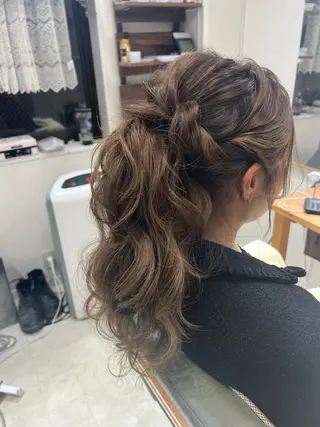 ロング ヘアアレンジ 山室 敬義のヘアスタイル