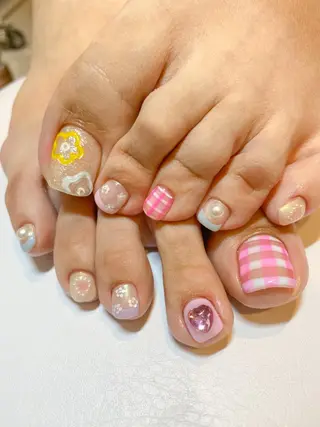 ネイル 表参道colore所属・表参道colore店 REICAのネイルデザイン