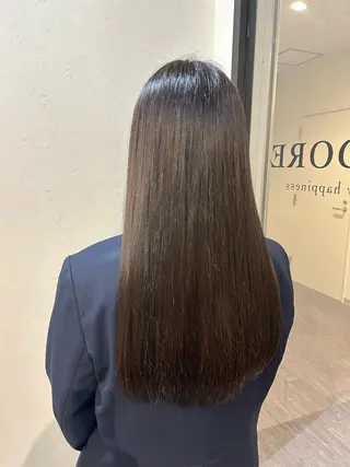 ロング カラー 堀 日次のヘアスタイル