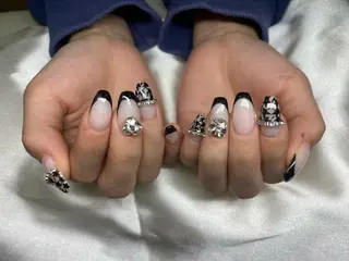 カラー 宇 田川のネイルデザイン