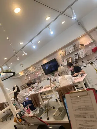 ネイル ネイルサロンキューティプティ所属・アワ ネイル池袋のネイルデザイン