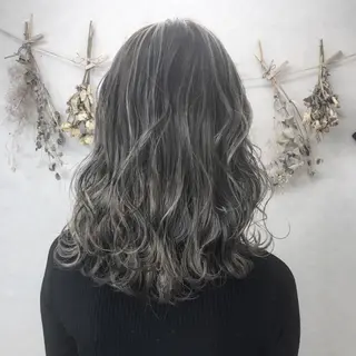 セミロング TATSUYA アートディレクターのヘアスタイル