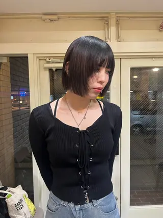 ショート ミジュ/ ハイトーンのヘアスタイル