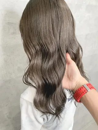 ロング カラー _WHITE所属・黒川 陵のヘアスタイル