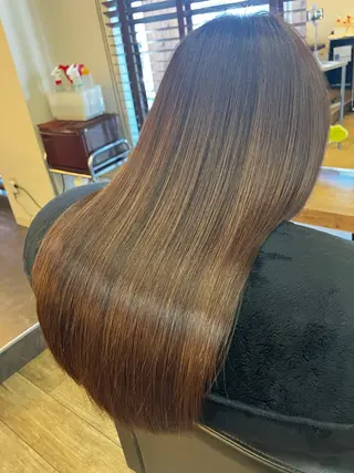 AMI a  BELLE Clair所属・KAWACHI KAZUKIのヘアスタイル