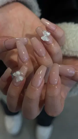 ネイル 🎀韓国レイヤー特化 🎀ベージュ/ミクのヘアスタイル