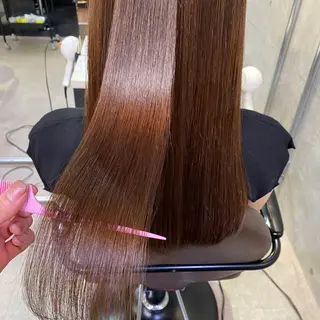 ミディアム カットモデル/ 吉本　彩夏のヘアスタイル