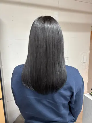 セミロング カラー 🩵似合わせカット SEIRA🩵のヘアスタイル