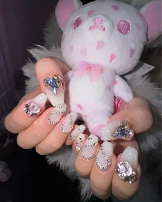 ネイル Lina nail所属・Lunaa 池袋のネイルデザイン