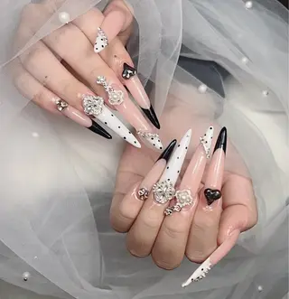 ネイル Noiranail_ studio川越西口のネイルデザイン