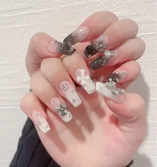 ネイル D-BEAUTY Nailsalonのネイルデザイン