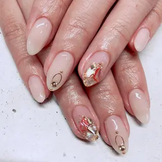 ネイル nailist SATO【銀座】のネイルデザイン