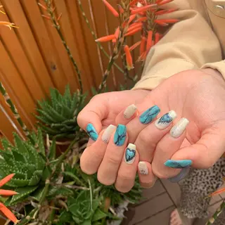 ネイル revia所属・ERI Nailistのネイルデザイン