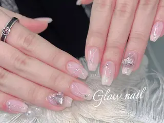 ネイル グロー ネイルのネイルデザイン