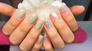 ネイル Ｎail Ｓalon ertiのネイルデザイン