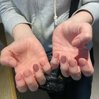 ネイル ﾔｽﾀﾞ ﾐﾅのネイルデザイン