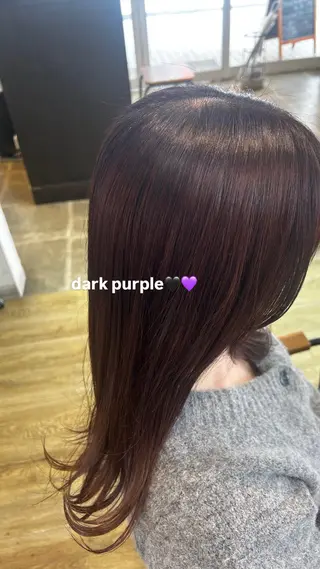 ロング カラー 鳴海 美海のヘアスタイル