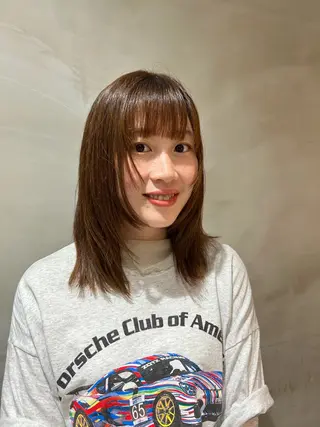 ミディアム shiho/レイヤー /透明感カラーのヘアスタイル