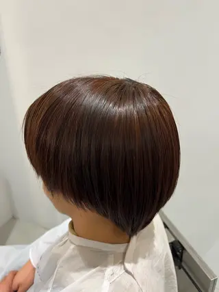 カラー yuto /ブリーチ /艶カラー/縮毛矯正のヘアスタイル