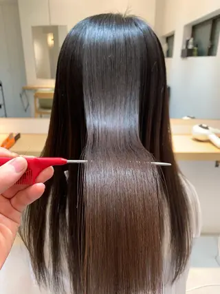 ロング ✨髪質改善　美髪✨ 縮毛　井上 大誠のヘアスタイル