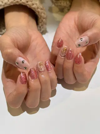 ネイル REINA .のネイルデザイン