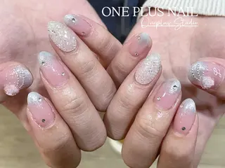 ネイル One plus StudioNailのネイルデザイン