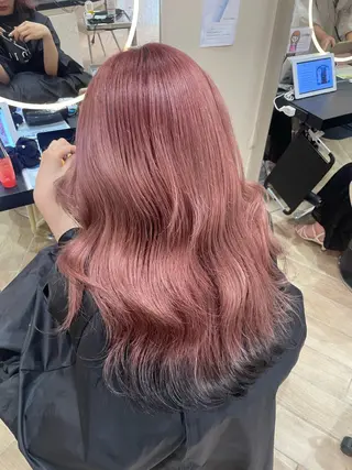 ロング カラー 艶髪/ハイトーン ️🫧rino🫧のヘアスタイル