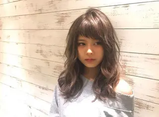 セミロング カラー パーマ 大阪レミーエクステ チビ編み込みのヘアスタイル
