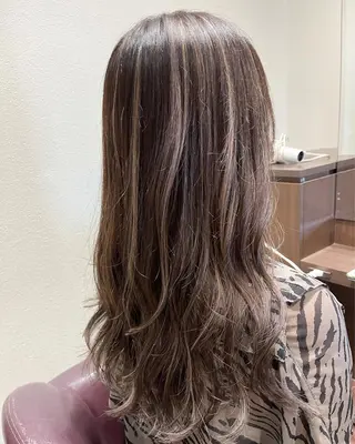 セミロング カラー 松崎 崇のヘアスタイル