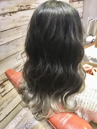 ロング カラー DECORA sweet(川越)所属・坪田 彩花のヘアスタイル