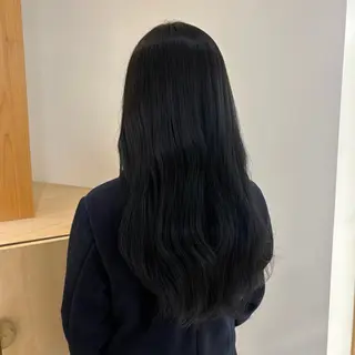 ロング カラー 蓑輪 璃央のヘアスタイル