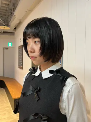 ショート ぷつっとボブ/ ブリーチ/池袋ももなのヘアスタイル