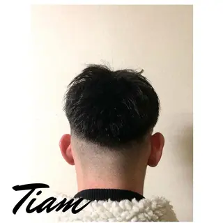メンズ Tiam所属・藤原 健人のヘアスタイル