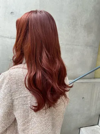 ロング なつめ🐶ショート ベージュカラーのヘアスタイル