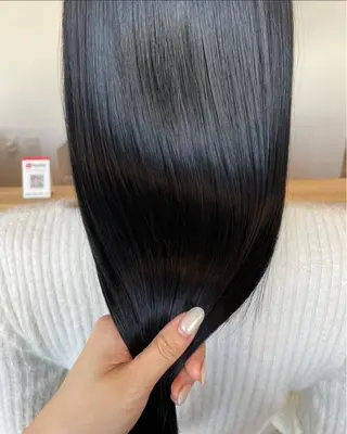 カラー aile/ annaのヘアスタイル