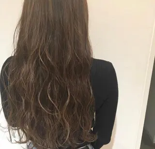 ロング カラー ヘアアレンジ glad hairのヘアスタイル