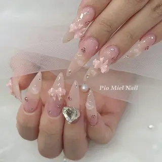 ネイル Pio Mielのネイルデザイン