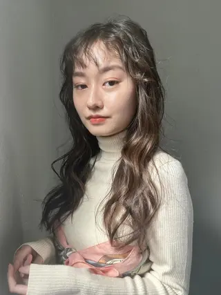 パーマ ロング 🌼U24 ヘアデザインラボのヘアスタイル