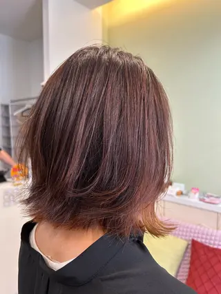 ミディアム タニモト ミユキのヘアスタイル