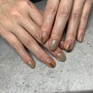 ネイル THECOLORS所属・近貞 莉奈のネイルデザイン