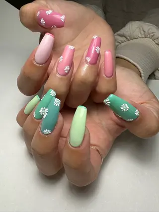 ネイル megu_ kanoanailのネイルデザイン