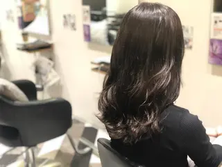 セミロング 貴方に似合うを見つけ ます🌱市川リョウカのヘアスタイル