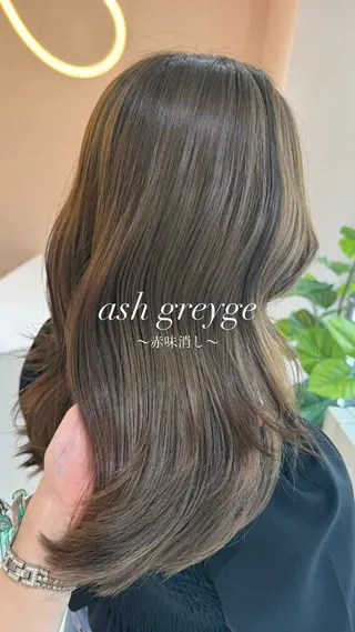 ロング カラー 🫧赤み消しカラー nanami🫧のヘアスタイル