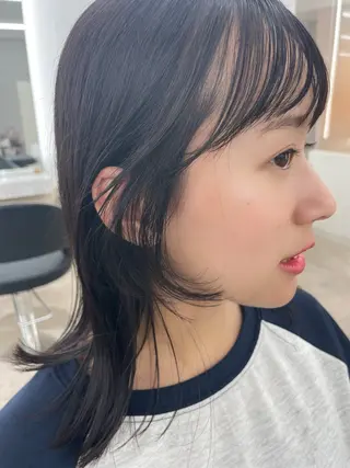 ミディアム ボブ顔周りカット honokaのヘアスタイル