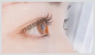 マツエク・マツパ ケイ チャンのネイルデザイン