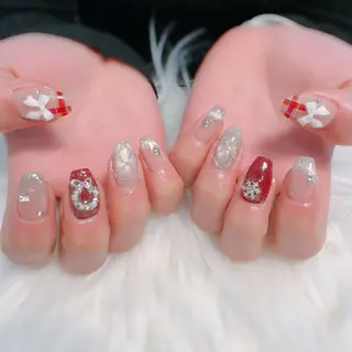 ネイル nommi Yukaのネイルデザイン