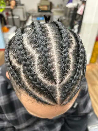 Brave boys所属・田中 優心のヘアスタイル